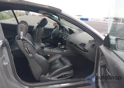 2005 BMW 645Ci z USA, uszkodzony, nr VIN WBAEK73435B327475